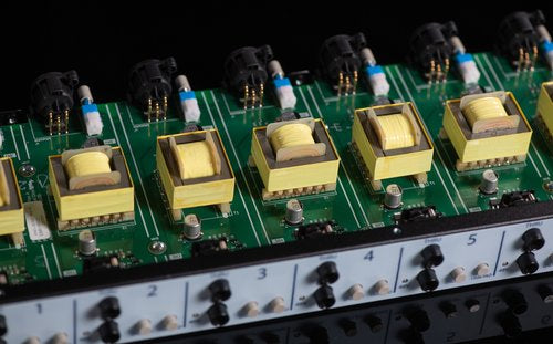 New Rupert Neve Designs RNDI-8 | 8 Channel Active Transformer Direct Interface