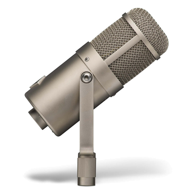 New United Studio Technologies UT FET47 Cardioid Large-Diaphragm Condenser Microphone