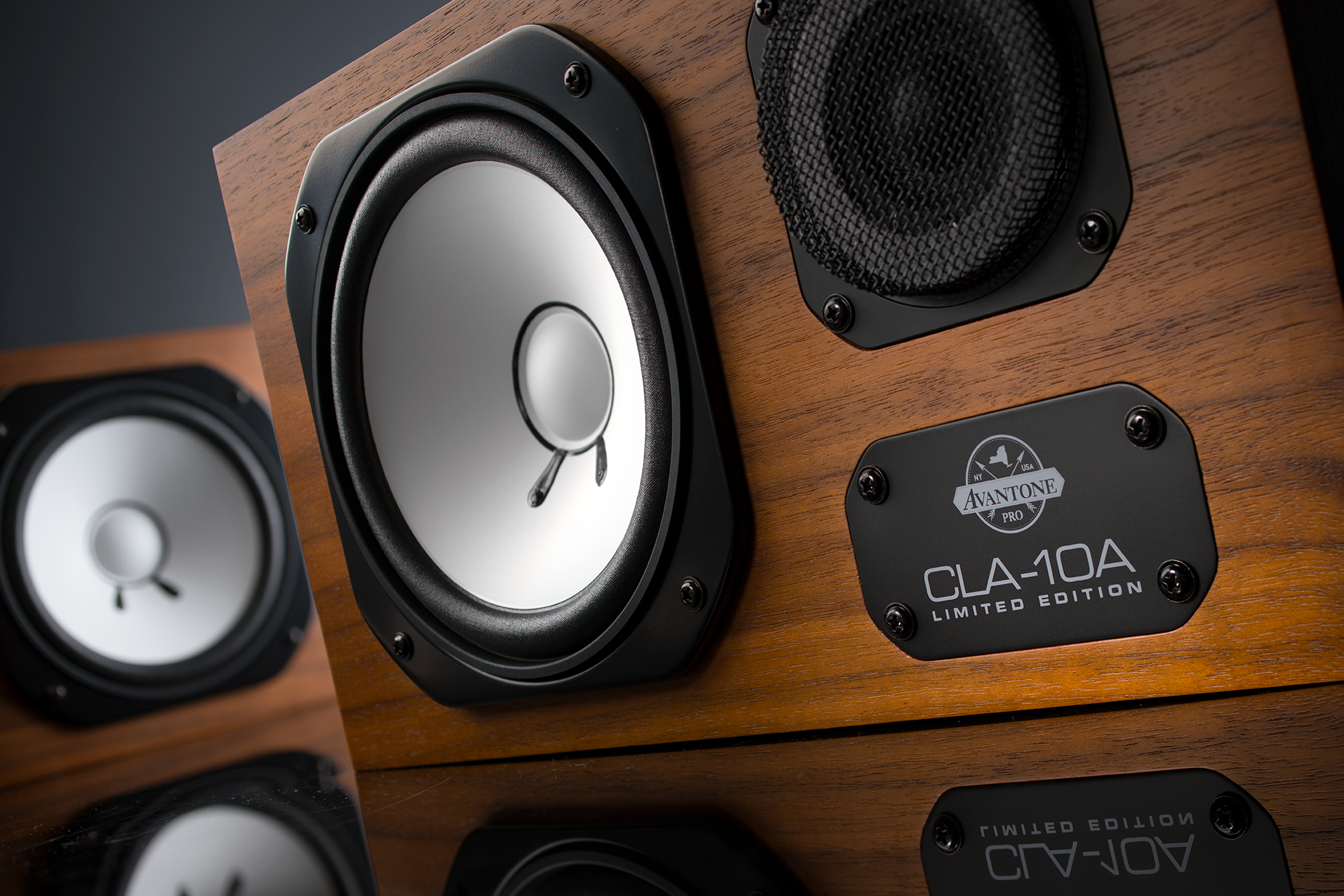 New Avantone Pro CLA10A Limited Edition | Chris Lord Alge Signature | Active Studio Monitors (Pair)