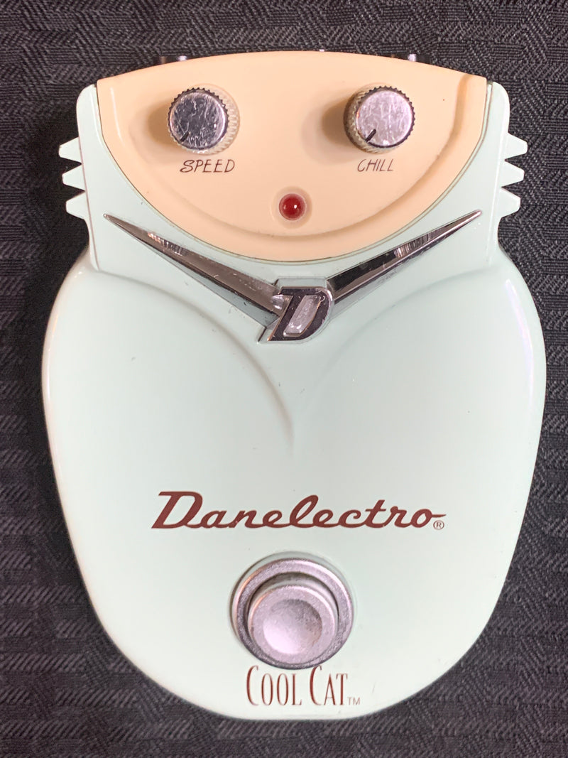 DANELECTRO COOL CAT - ISSUES SOLD AS IS - PARTS ONLY  - Previously Owned (AW-CONSIGNMENT)
